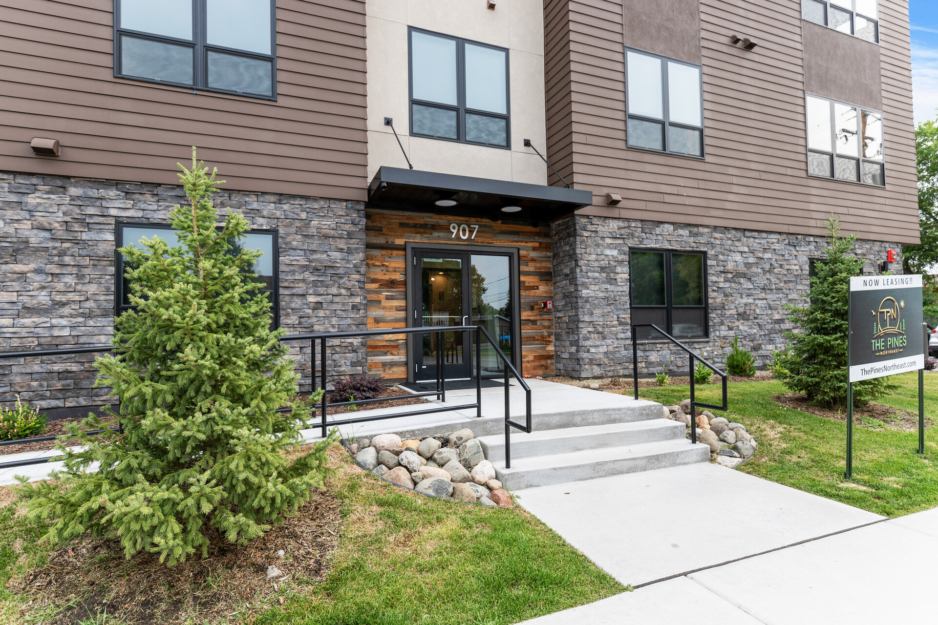 Property thumbnail image